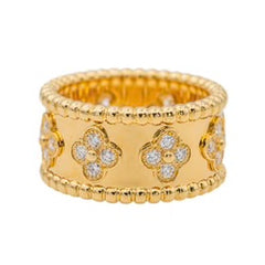 Clover Collection Yellow Gold Diamond Ring