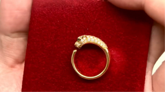 ICONIC DIAMOND RING.