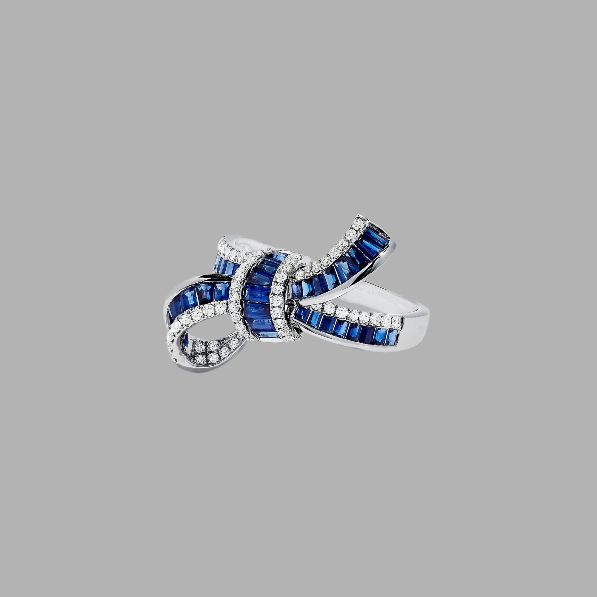 Royal Sapphire Diamond Ring