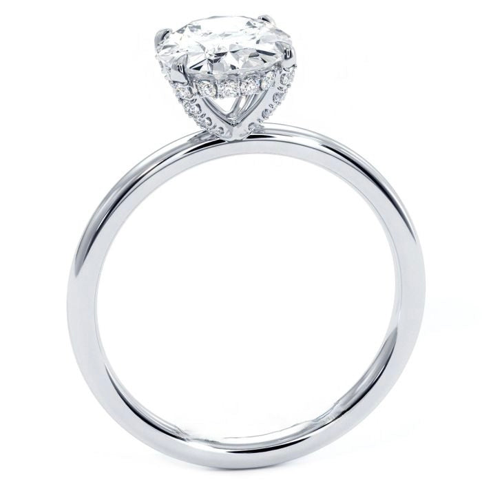 OVAL ENGAGEMENT RING